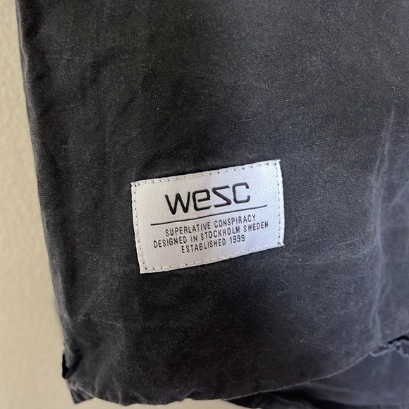 WEZC Men’s Button Down Shirt - Picture 2 of 4